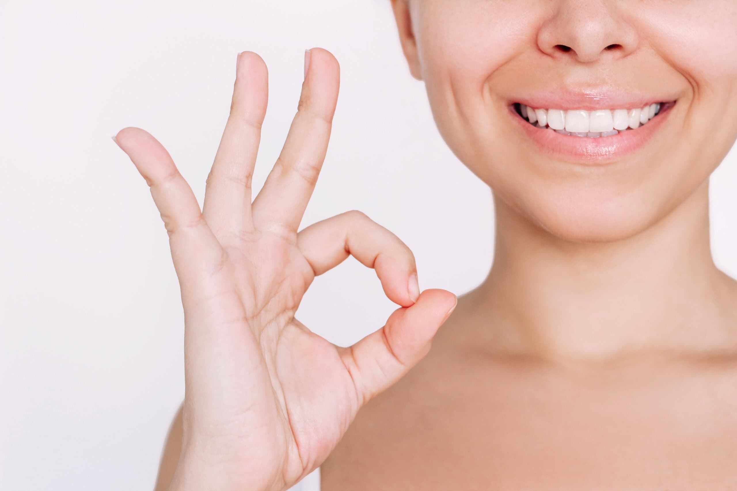 Psychológia úsmevu: Ako zdravé zuby ovplyvňujú sebavedomie a kvalitu života